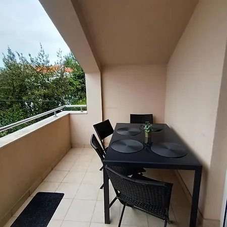 Maya Dalmatia Lejlighed *