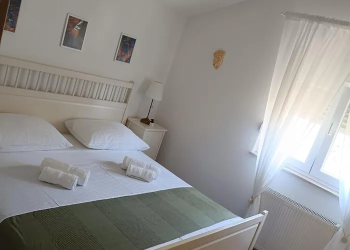 Maya Dalmatia Appartement *